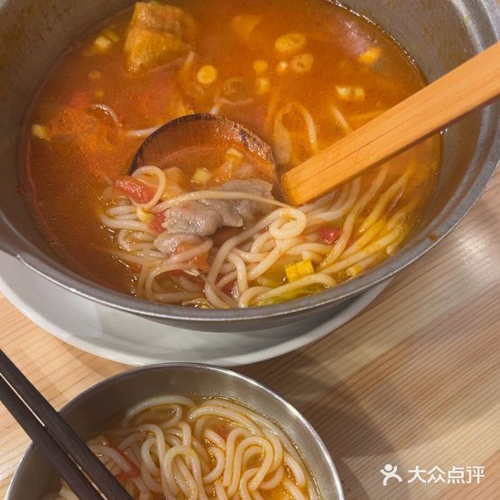 嚣张张米线