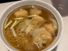 鲜虾云吞面-新旺茶餐厅·早餐·夜宵(仙霞店)