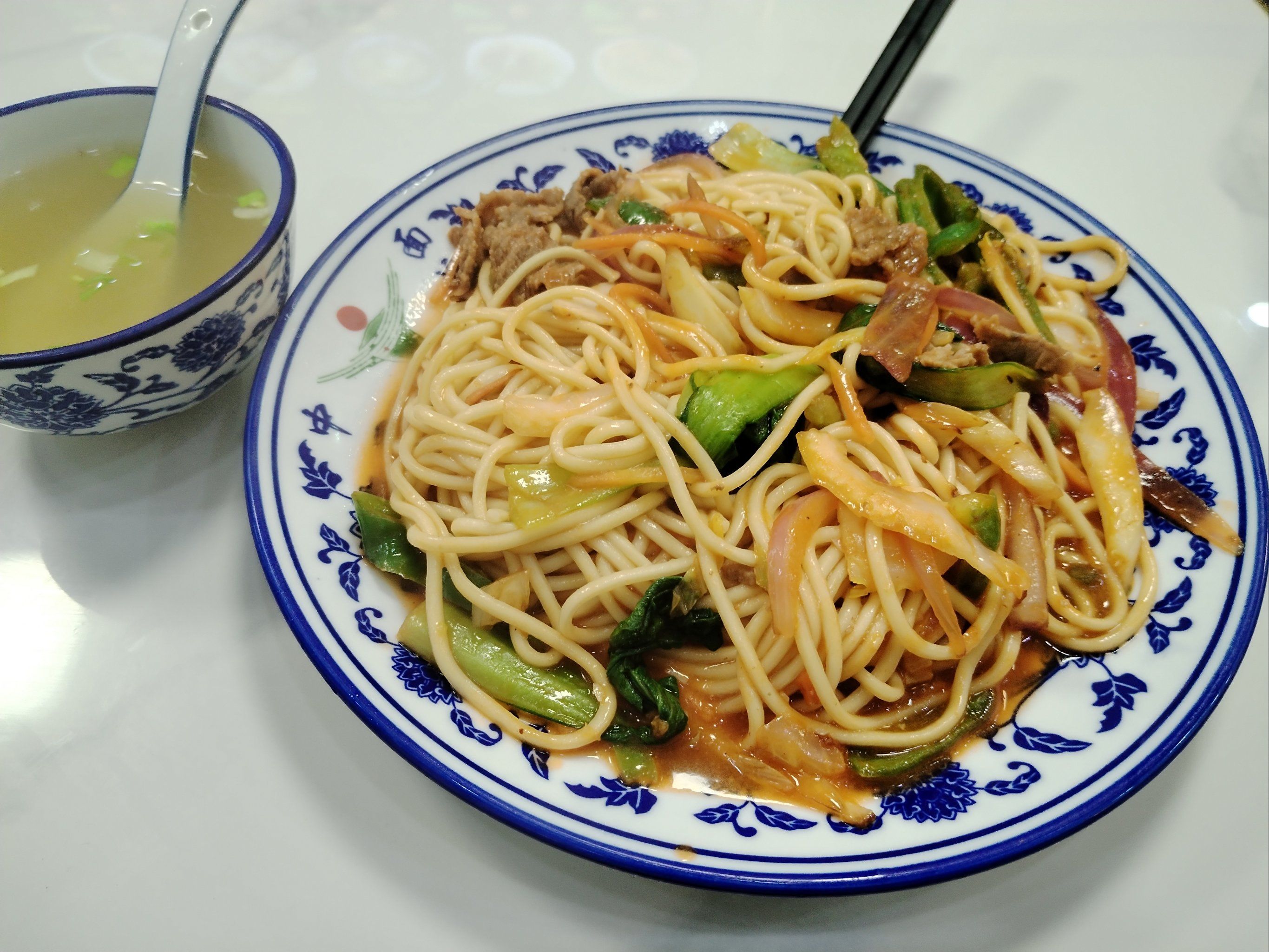 炒牛肉面