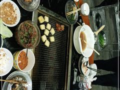 -邛海景风特色火盆烧烤店·烤串(月色风情小镇店)