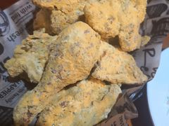 -BHC炸鸡(明洞总店)