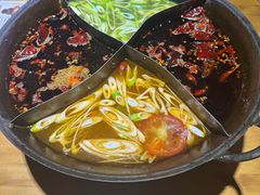 -白乐天毛肚火锅馆(南滨路店)