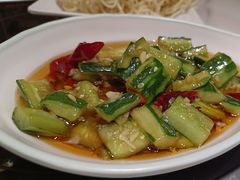 -黄记煌三汁焖锅(新佳丽江汉路店)