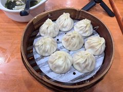-莱莱小笼·乔艾