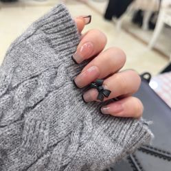 -七彩虹美甲美睫 半永久