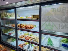 -山野的朋友露营炭火烤肉