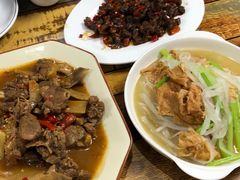 -南雄雄州土菜餐厅(粤北大厦店)
