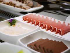 -海底捞火锅鲜切牛肉主题店(长寿路店)