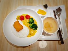 咖喱蔬菜盖浇饭-轻蔬不用等·素食(江苏路店)