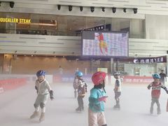 -冠军冰场CHAMPION RINK(凯德广场店)