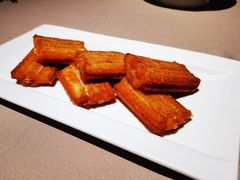 黄金脆带鱼-荣轩(新荣记环球金融中心店)