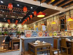 大堂-满园烤鸭·春饼(太原街万达店)