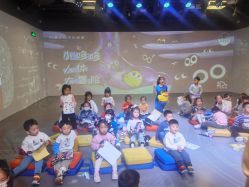 -小鸡哆哆故事屋·儿童乐园(嘉里城店)