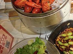 -巴厘龙虾·榜首油焖大虾(音乐学院·沿江酒馆店)