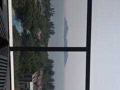 -瑰丽酒店·海吧·天际下午茶·现场DJ·天台酒吧