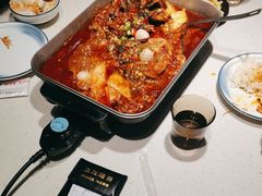 -三江源活鱼现烤(维多利摩尔城店)