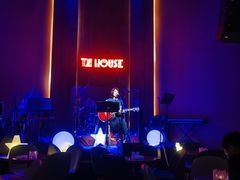 -TZ House音乐现场(来福士中心店)