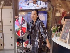 -暴风岛沉浸式体验馆(百联世纪店)