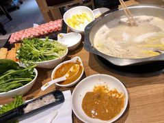 -彤德莱火锅(薛家岛利群店)