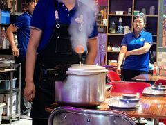 -蚝堡海鲜·威海菜·海肠捞饭·烧烤·亚洲吃蚝公司(幸福门店)