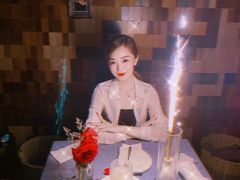 -弦月窗LUNETTE BY AMANDA(复兴路店)