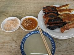 -一品鲜鱼锅贴(人民一路店)