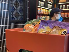-茶理宜世(广州南站（站内）3楼B17检票口店)
