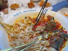 -坛宗剁椒鱼头(河西王府井店)