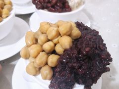 鹰嘴豆黑糯米双拼-老周记顺德双皮奶