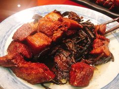 土罐煨花肉-芙蓉凰花园酒楼