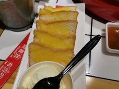 冰淇淋黄油吐司-么肆烤肉·中式自助·烤肉大排档(街道口季佳PAI店)