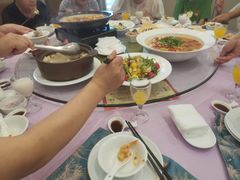 -天外天美食广场(哈尔滨路店)