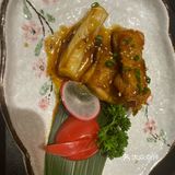 如果美食不能完全治愈悲伤，至少它可以稀释一部分
