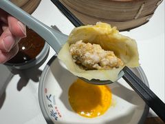 头牌蟹粉小笼-馋三尺蟹粉小笼(人民广场店)