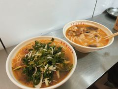 -文山荷鲜居(翠湖店)
