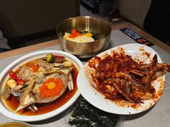 -草家酱蟹炭火烤肉店(珲春南路一店)