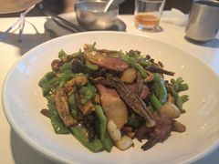 -赶海部落海鲜城(海阳路店)