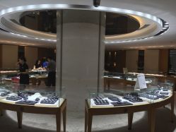 北京七彩云南翡翠珠宝旗舰店（月坛店）-北京七彩云南翡翠珠宝旗舰店(月坛店)