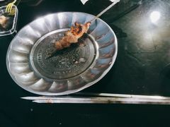 -烤肉小伙烤肉店
