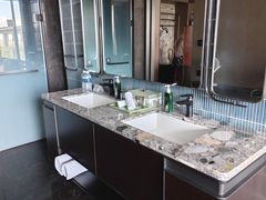 -苏州阳澄半岛英迪格酒店