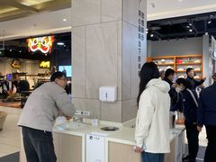 -胖东来生活广场(健康路店)