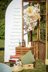 -花轿喜屋婚礼策划