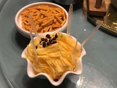 -树下时尚餐厅(翠园街店)