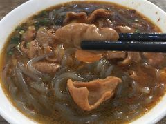 麻辣肥肠粉-天府面庄(天平路店)