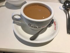 -港丽餐厅(高德置地店)