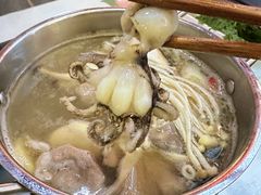 -丽江庭院·云南野生菌·海鲜火锅(鼓楼四合院店)