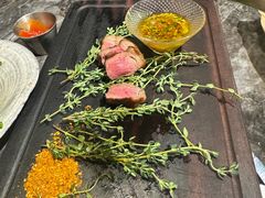 -LESCEDARS  Bistro香柏树(外滩店)