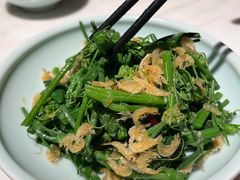 香酥虾皮丝瓜尖-小吊梨汤·北京菜·烤鸭(鸟巢店)