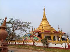 -一寨两国风景区
