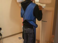 -瑞尔齿科(南京东路名人诊所)